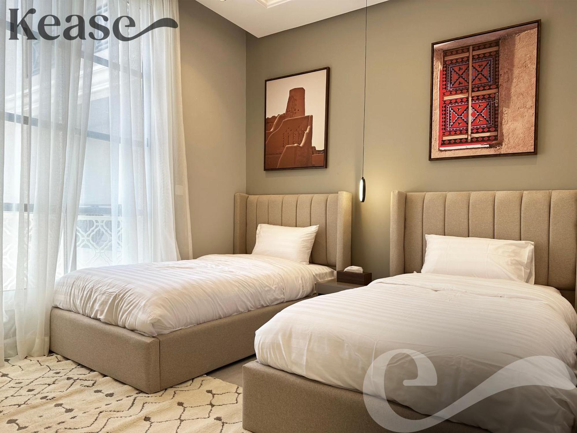 Apartment Kease Hittin F-1 Royal Touch Gx88 *